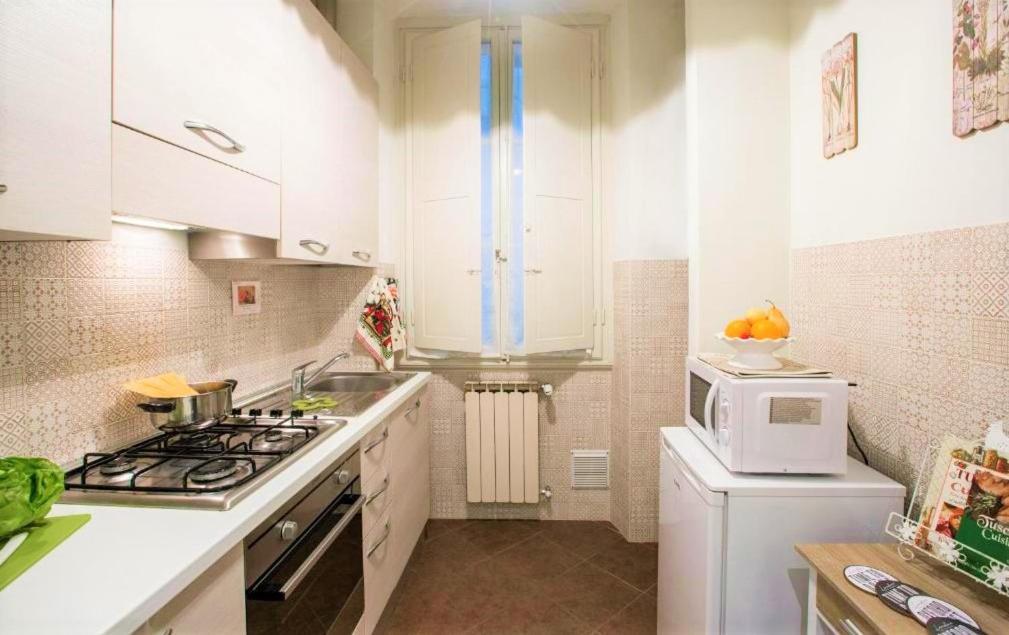 Charming Suite Cavour Heart Of ฟลอเรนซ์ ภายนอก รูปภาพ